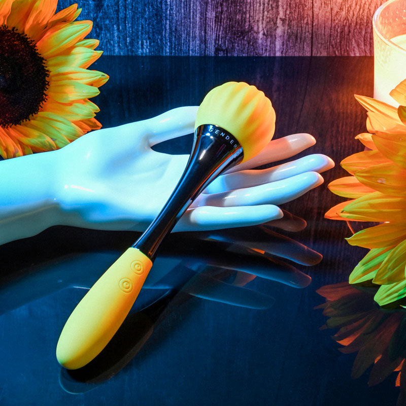 Gender X SUNFLOWER - Yellow 20 cm USB Rechargeable Massage Wand