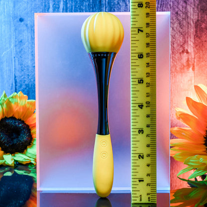 Gender X SUNFLOWER - Yellow 20 cm USB Rechargeable Massage Wand