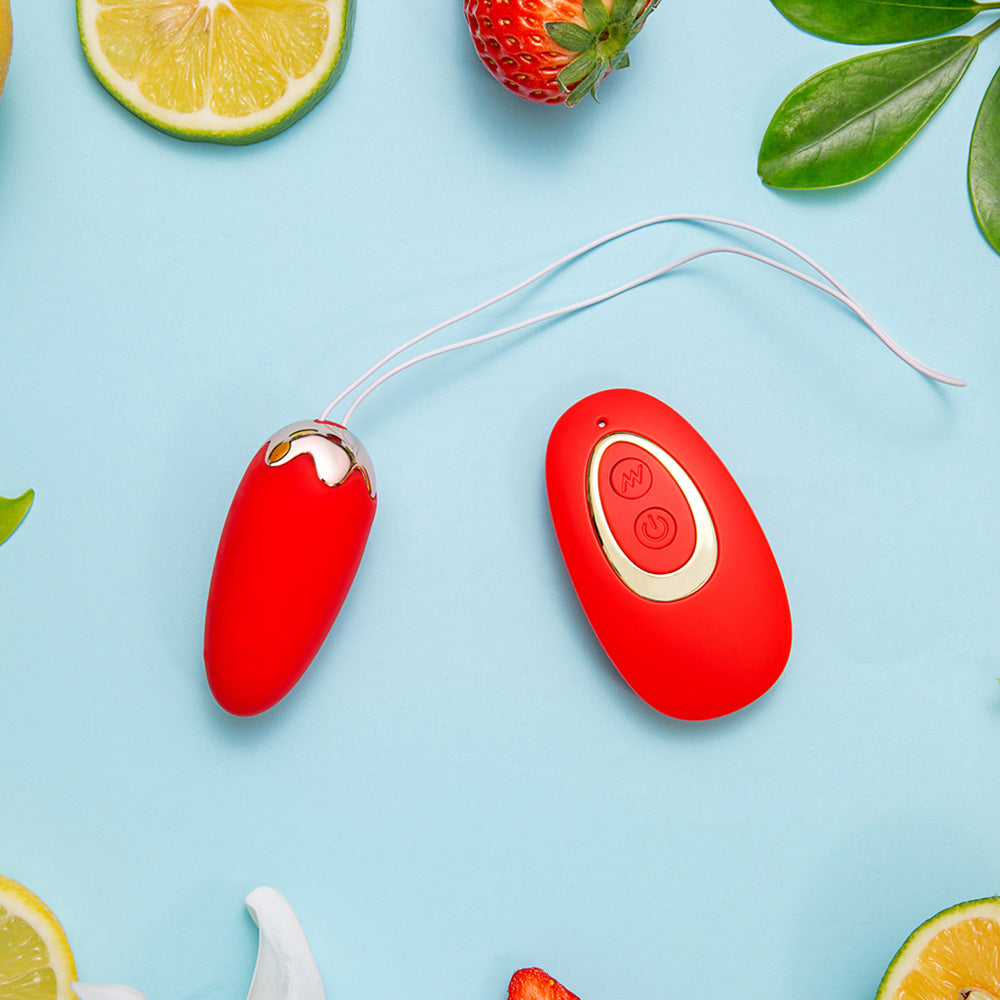 Maia SHORTCAKE - Red USB Rechargeable Vibrating Egg with Wireless Remote