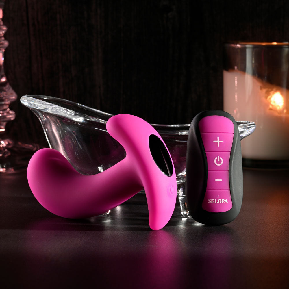 Selopa HOOKING UP - Pink 9.5 cm USB Rechargeable Vibrator with Wireless Remote